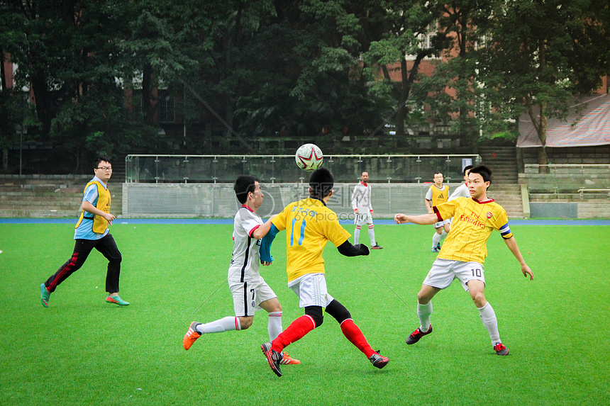 员倍感不舍 员倍感不舍